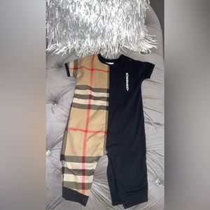 Burberry
Baby's Lennox Check Coveralls
12 Months